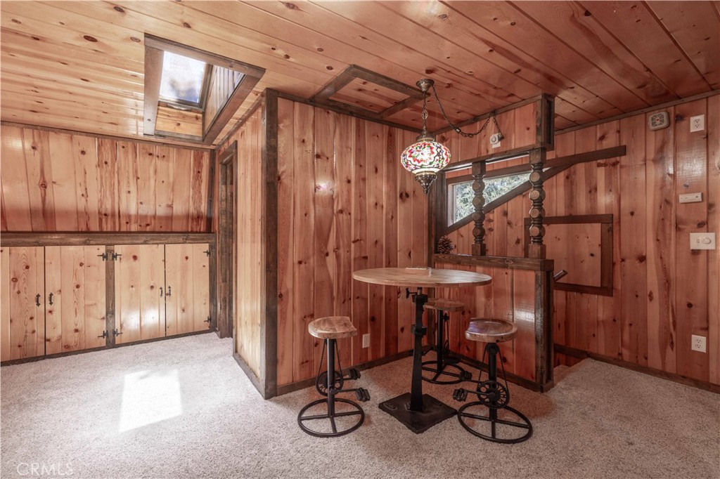 1157 Anita Property Photo 17