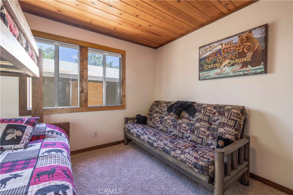1157 Anita Property Photo 25
