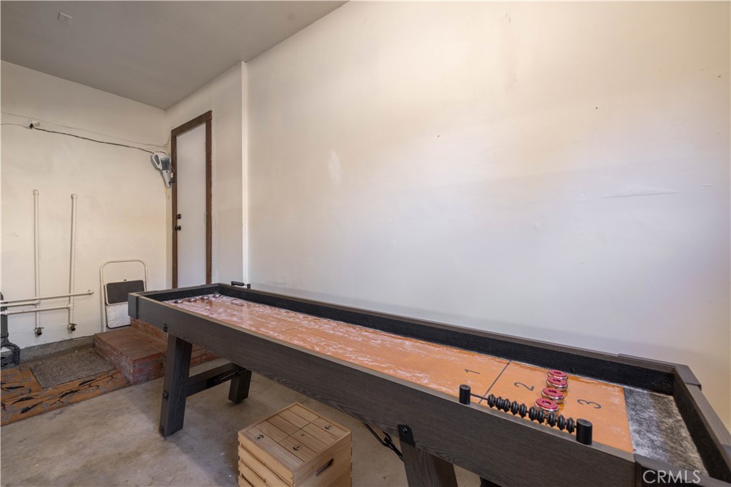 1157 Anita Property Photo 30