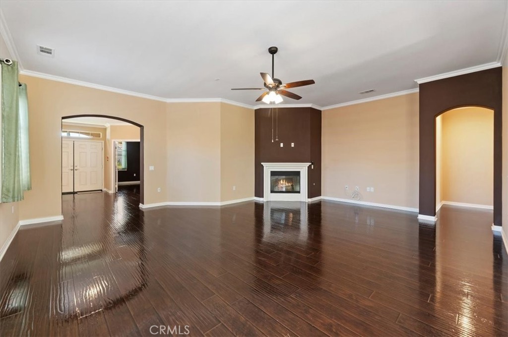 7732 Dutra Property Photo 7