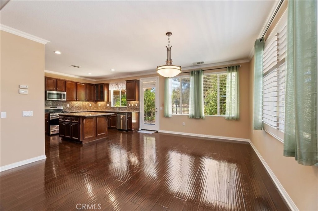 7732 Dutra Property Photo 10