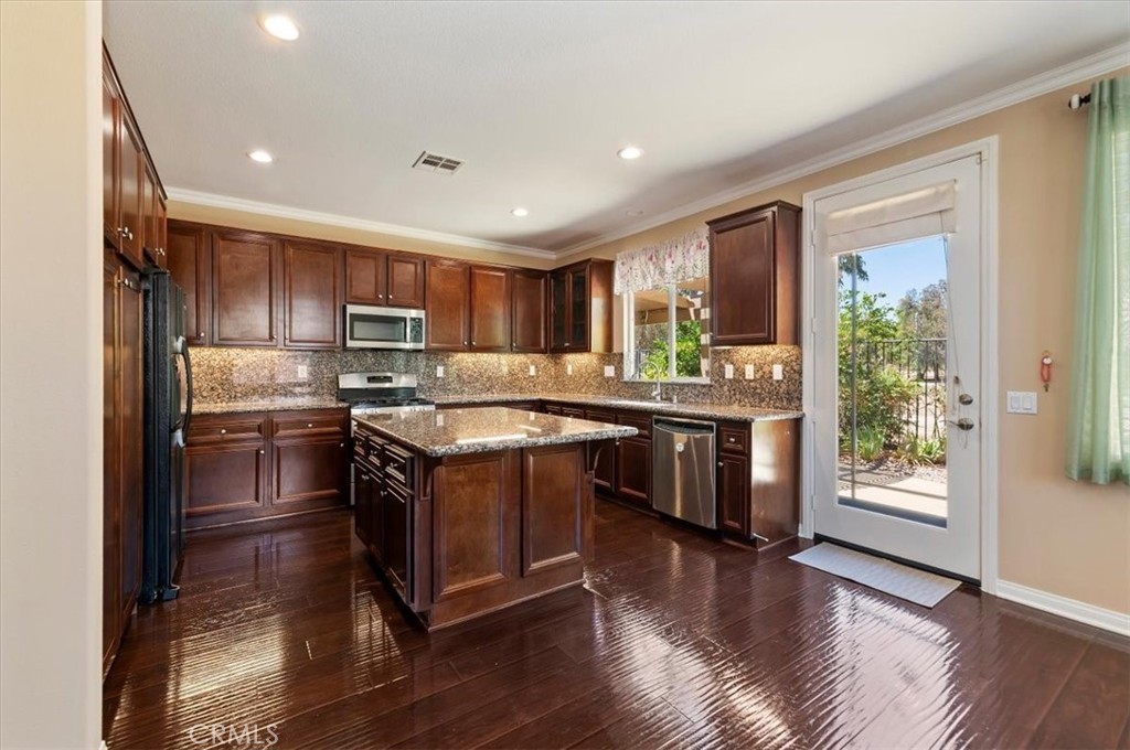 7732 Dutra Property Photo 11