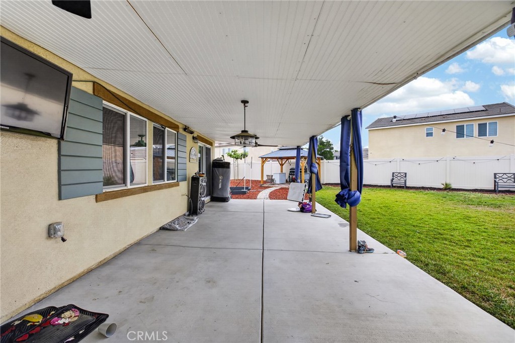 693 Rose Thorn Property Photo 29