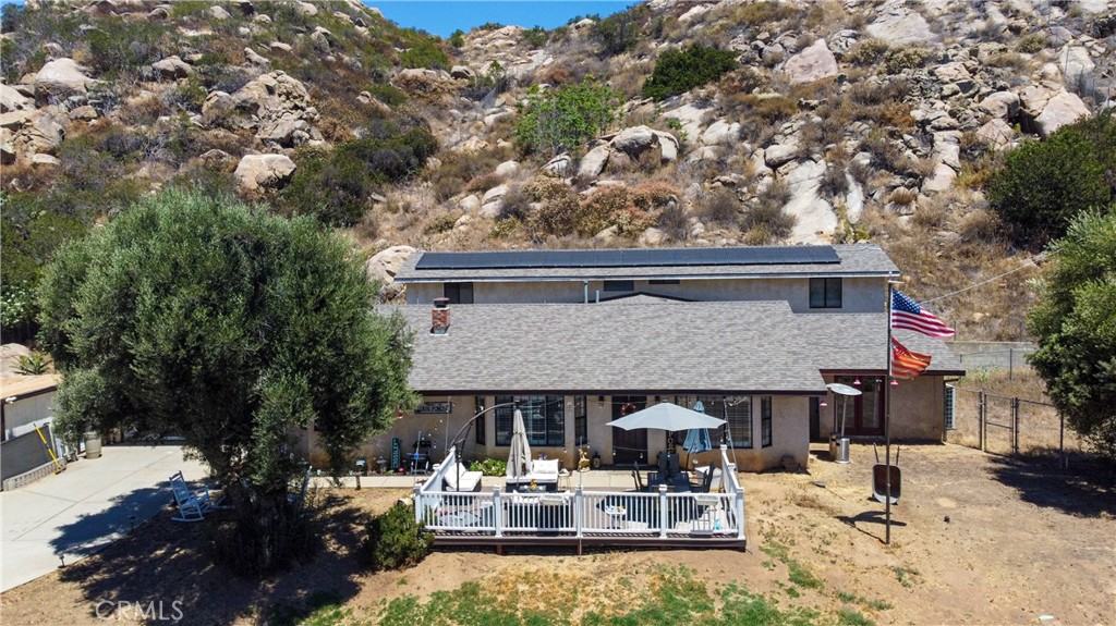 1529 Olive Property Photo 1