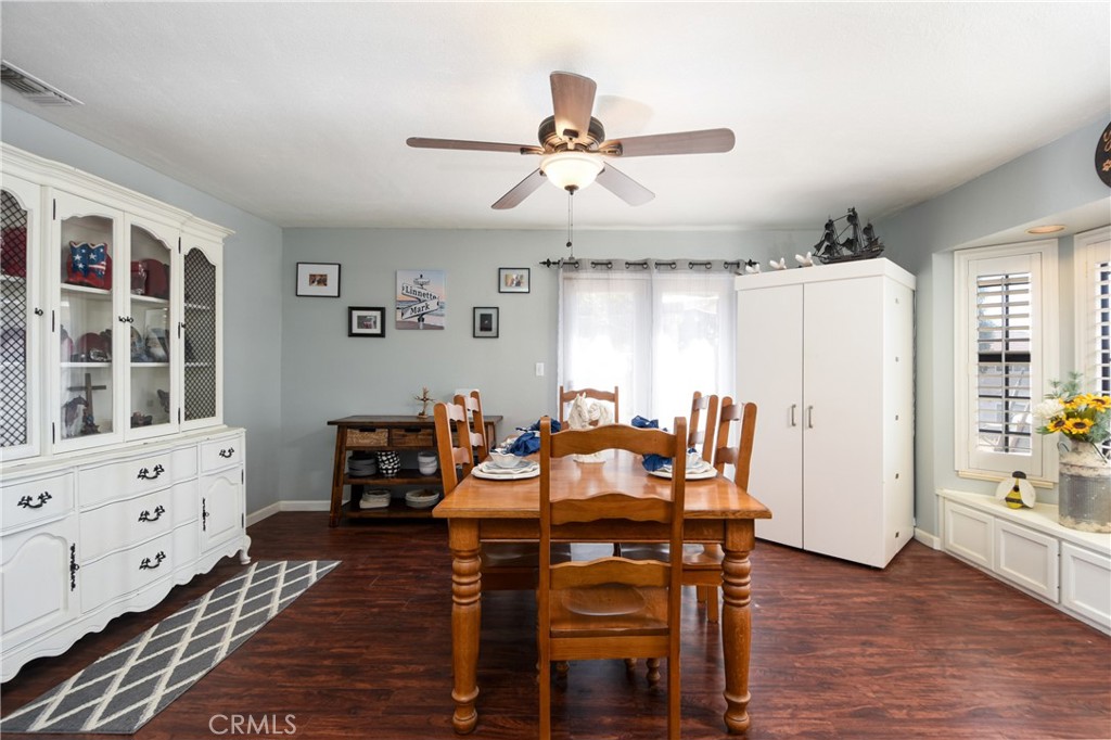 1529 Olive Property Photo 7