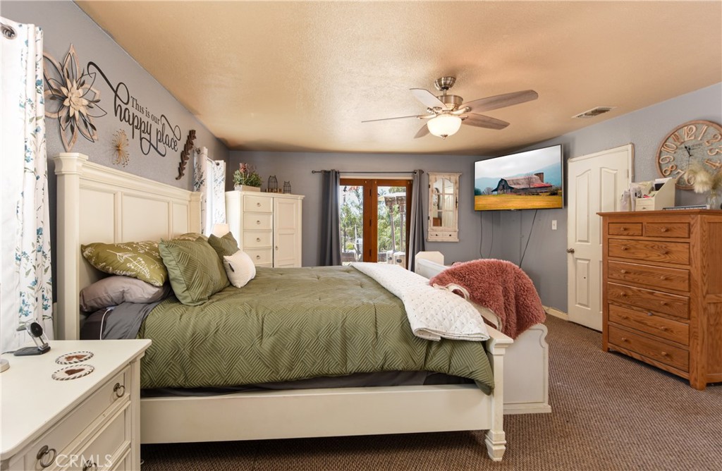 1529 Olive Property Photo 14