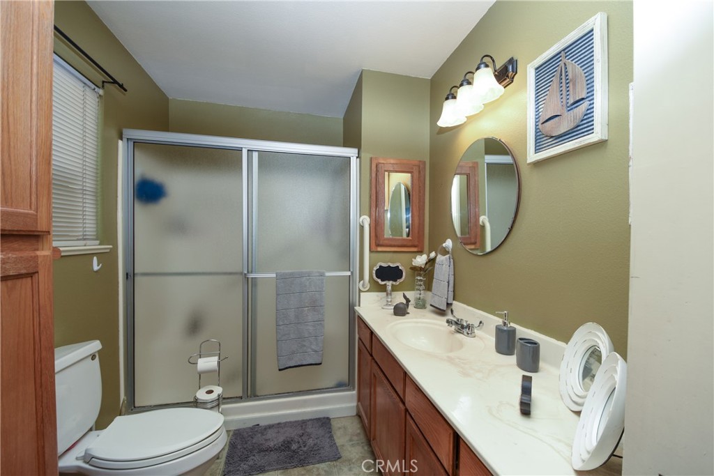1529 Olive Property Photo 20