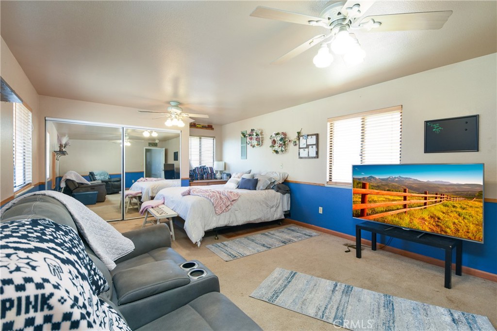 1529 Olive Property Photo 25