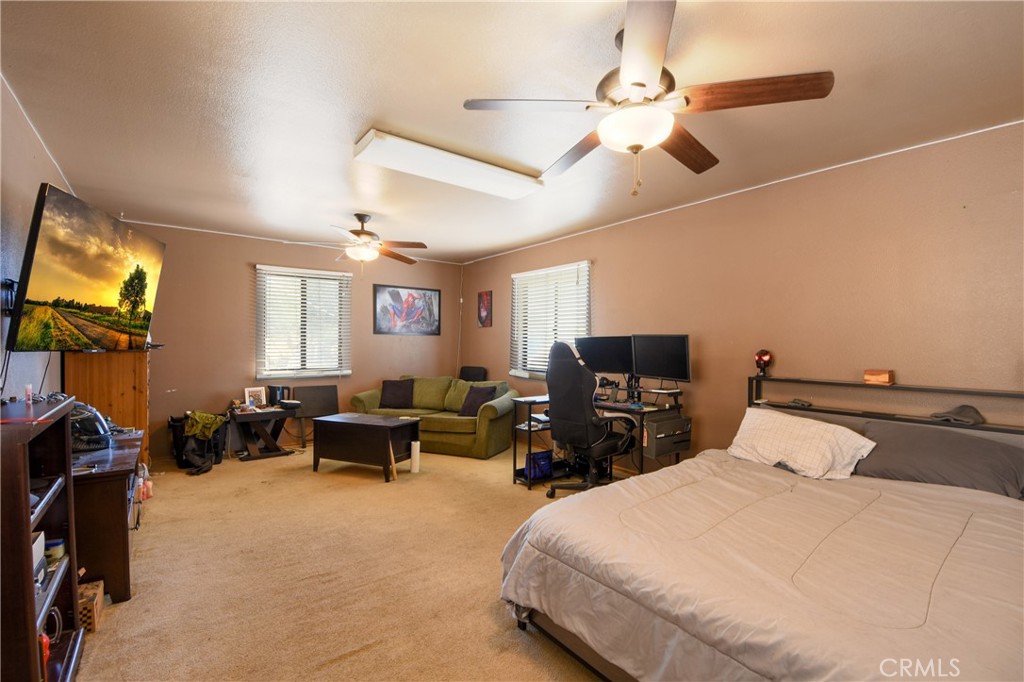 1529 Olive Property Photo 26