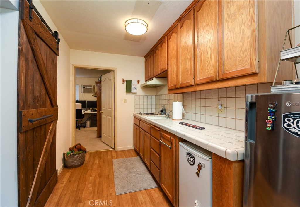 1529 Olive Property Photo 28