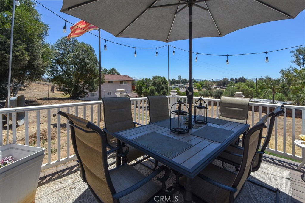 1529 Olive Property Photo 32