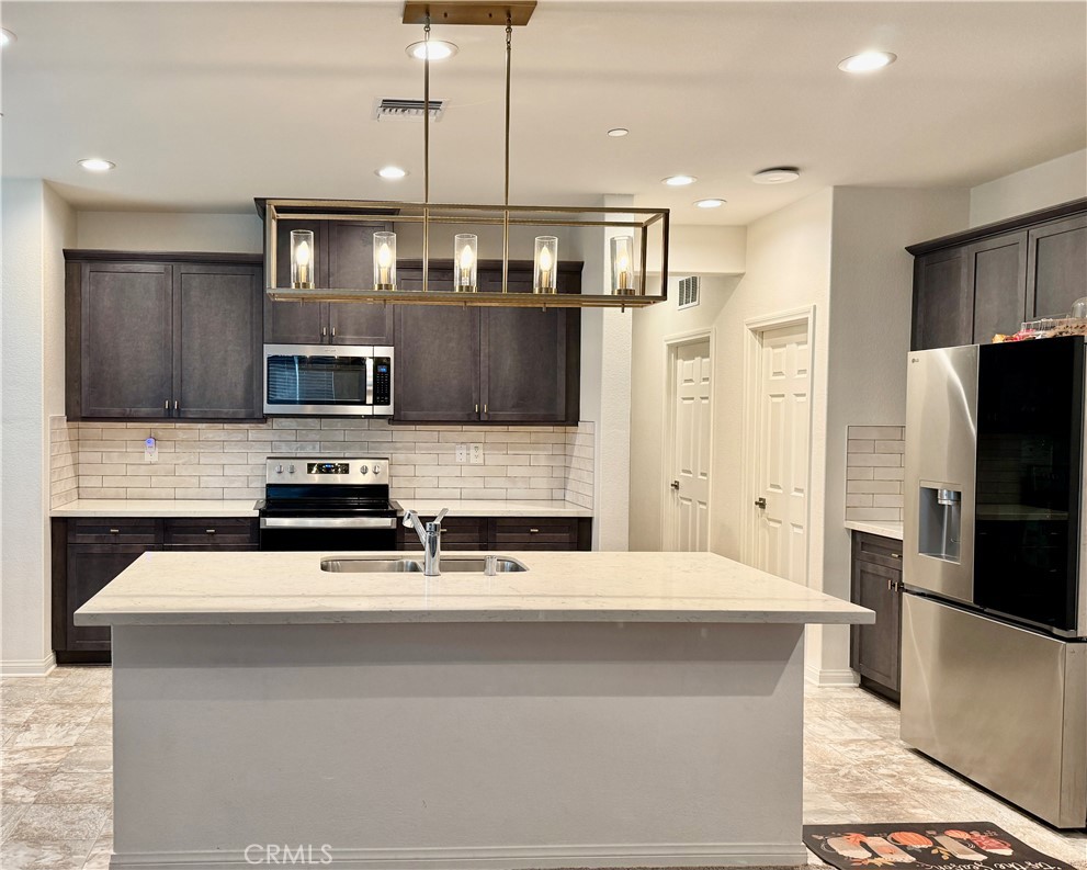 27108 Oncore Property Photo 5
