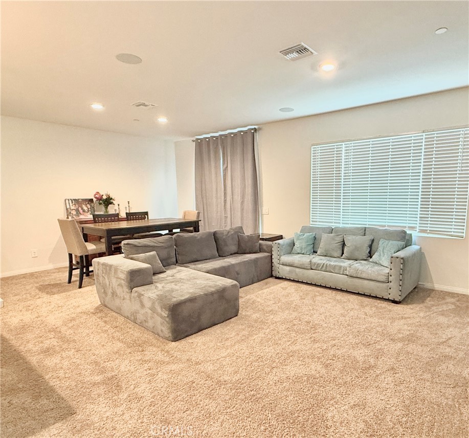 27108 Oncore Property Photo 6