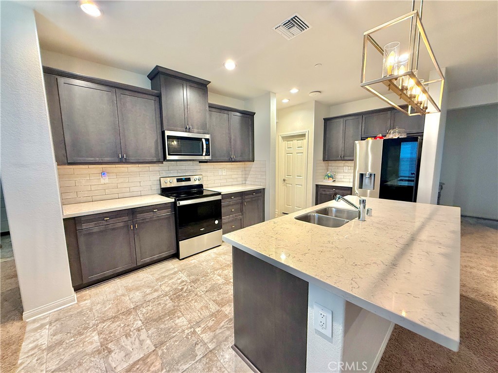 27108 Oncore Property Photo 9