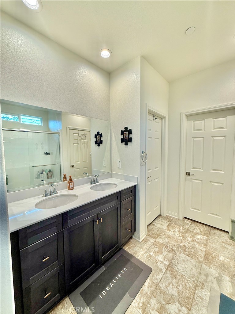 27108 Oncore Property Photo 10