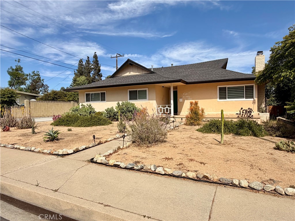840 Northwestern Property Photo 4