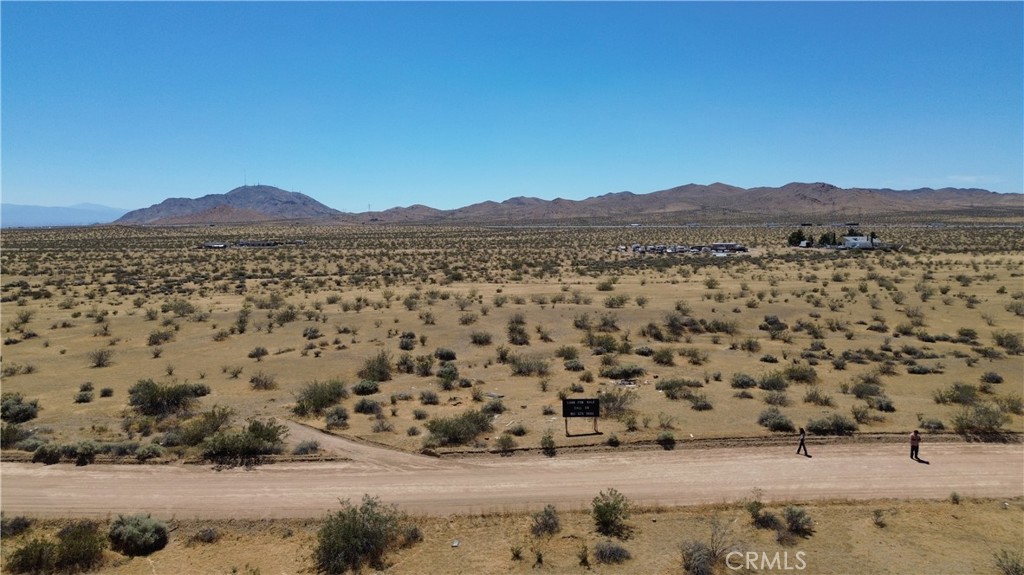 0 Short Property Photo 2