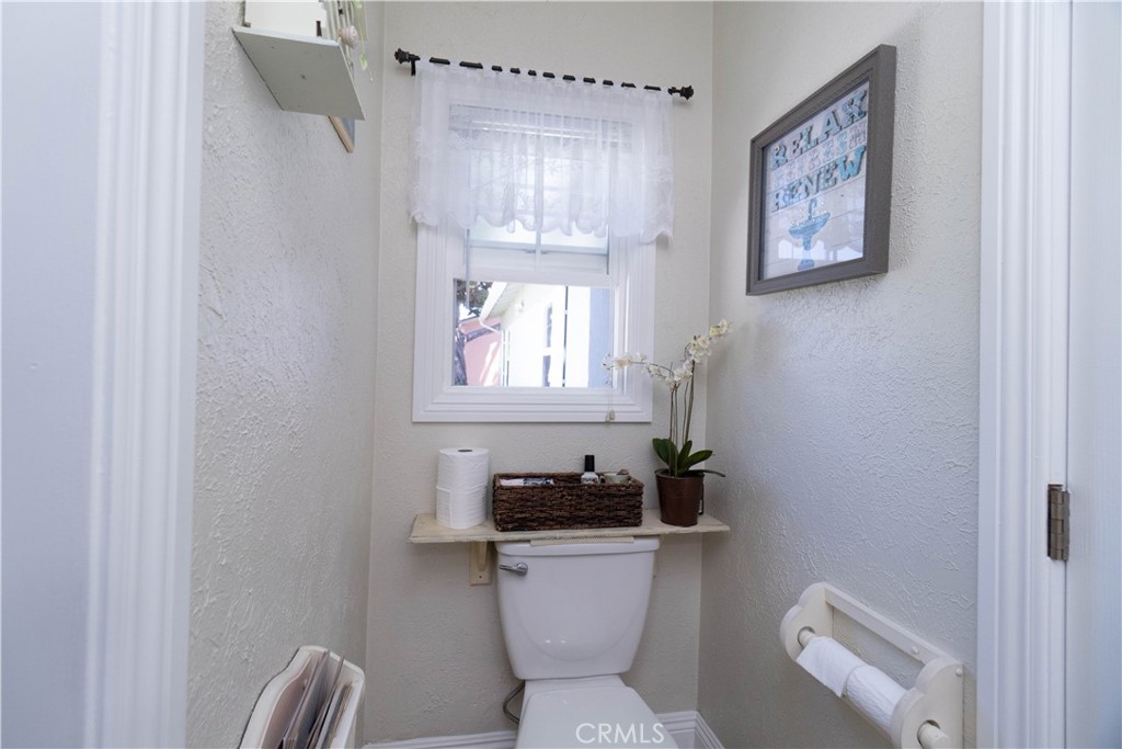 2501 Deodar Property Photo 20