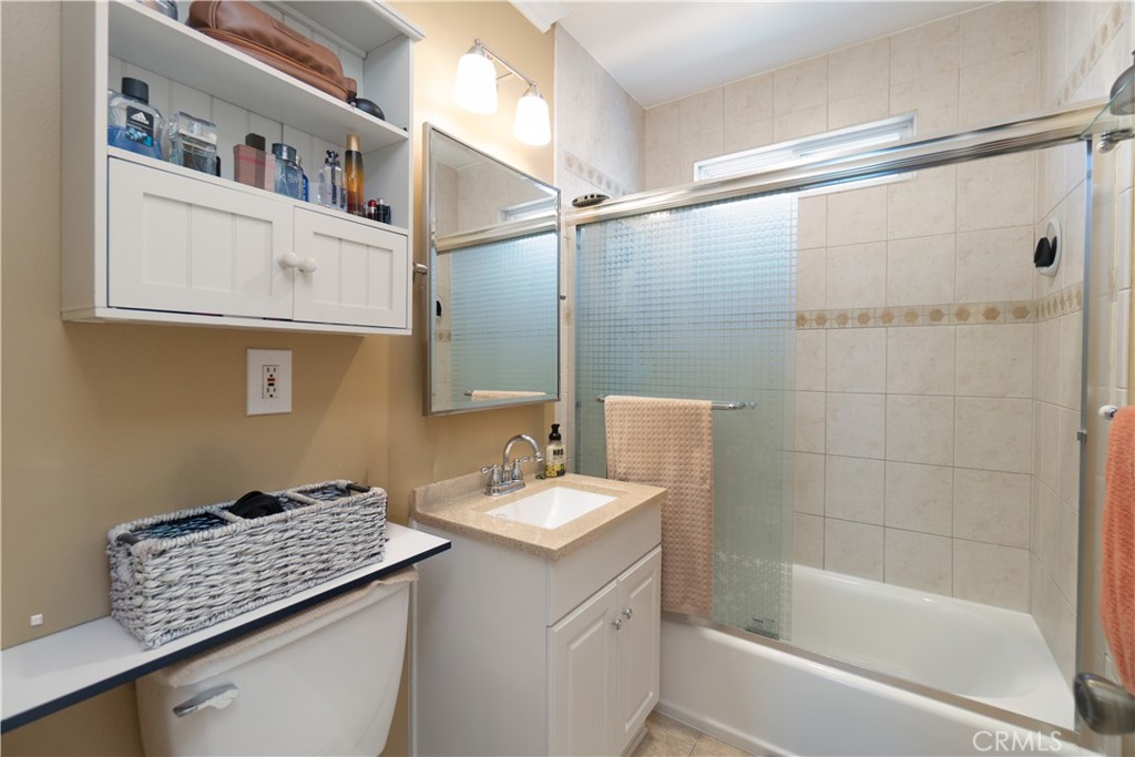 2501 Deodar Property Photo 25