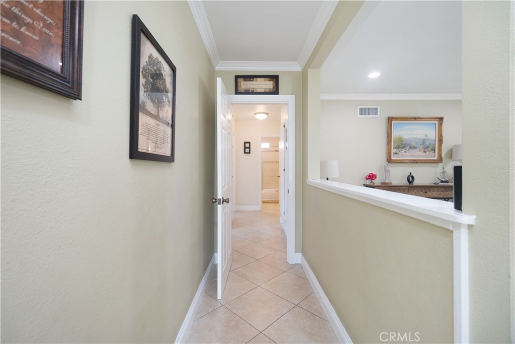 2501 Deodar Property Photo 27
