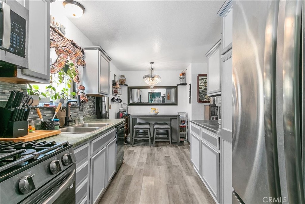 14687 Marino Property Photo 4