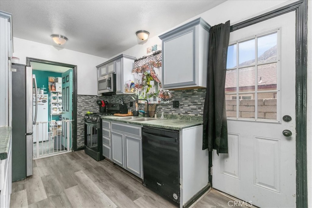 14687 Marino Property Photo 7