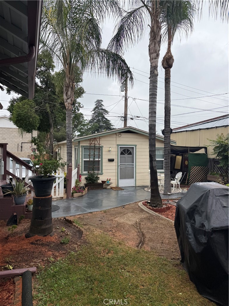 35025 Yucaipa Blvd Property Photo 16