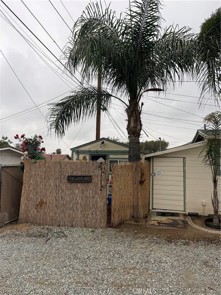 35025 Yucaipa Blvd Property Photo 23