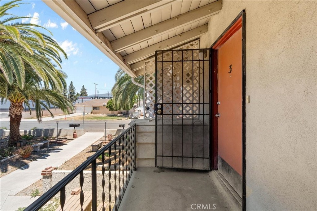 5351 Maitland Ave., Unit 3 Street Property Photo 1