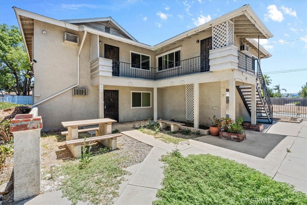 5351 Maitland Ave., Unit 3 Street Property Photo 4