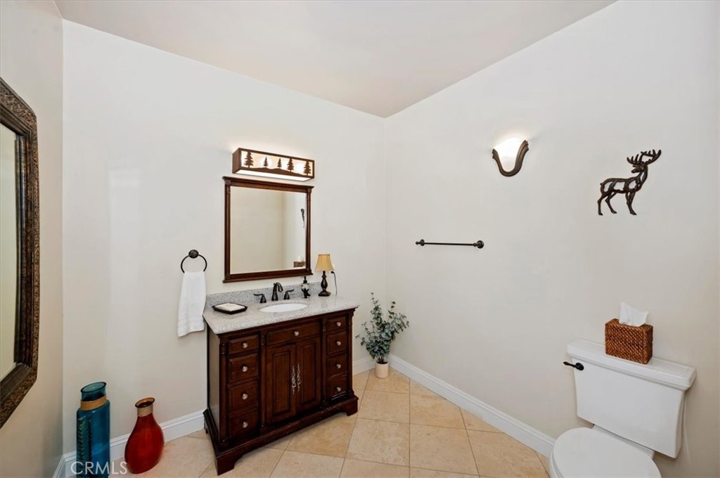 1036 Sandalwood Property Photo 16