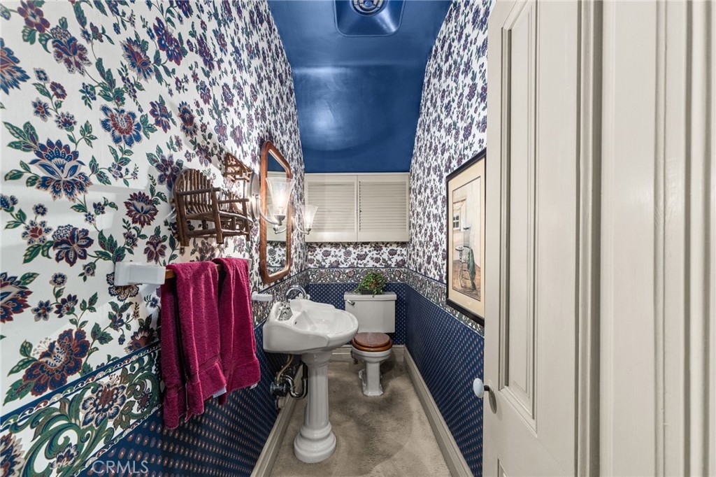 711 Chestnut Property Photo 32