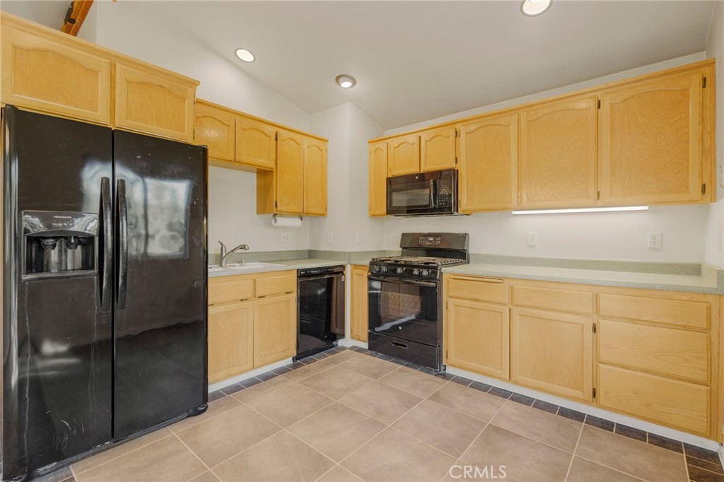 32715 Willow Property Photo 6