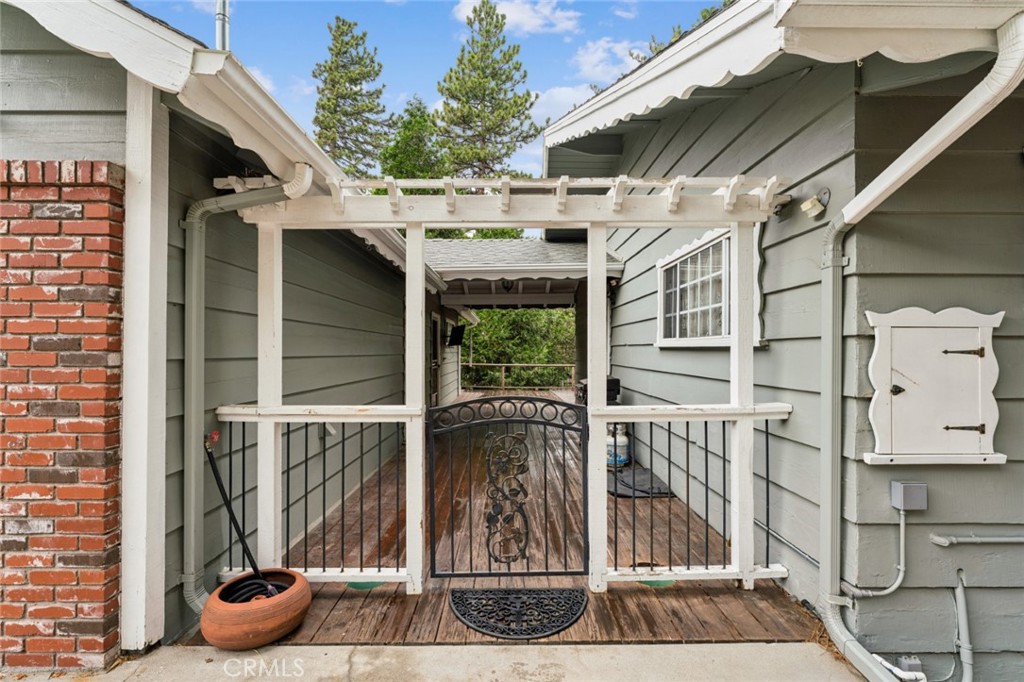 24899 Basel Property Photo 4