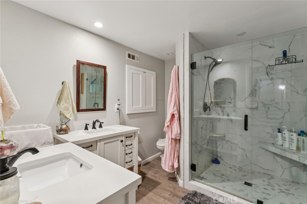 24899 Basel Property Photo 20