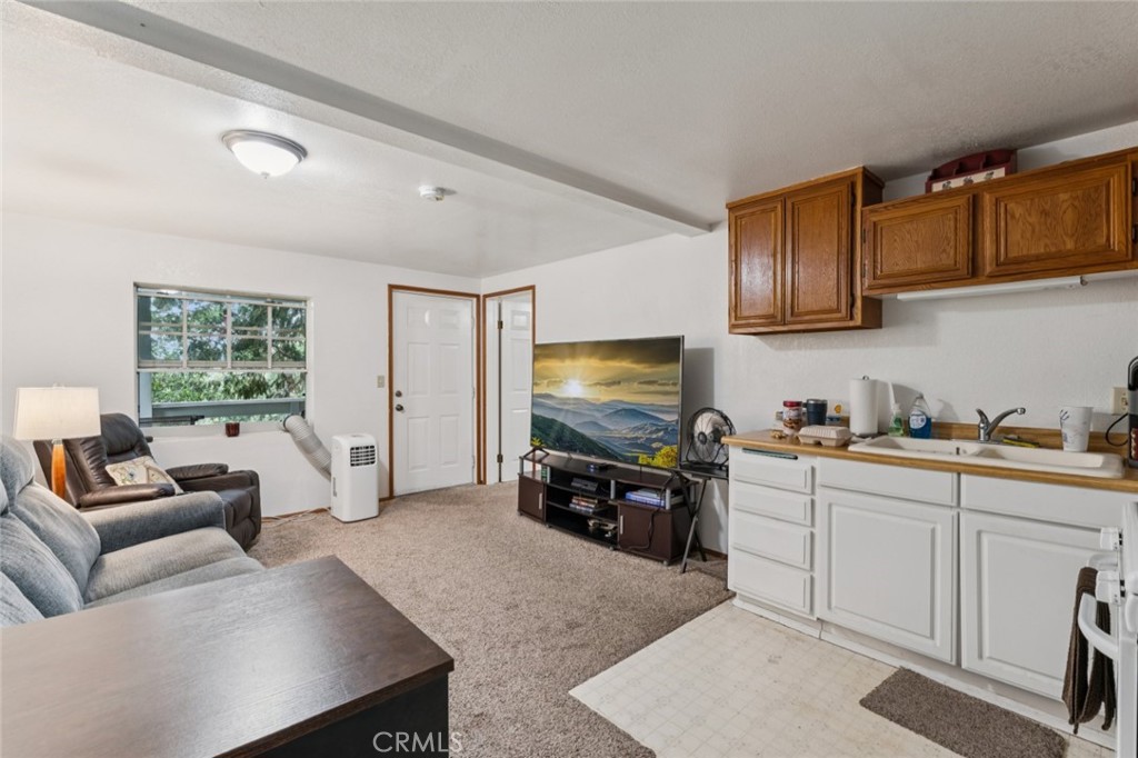24899 Basel Property Photo 26