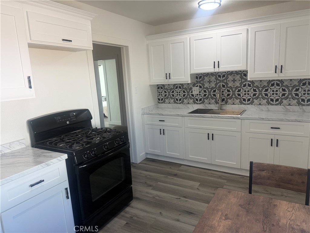 3189 Alameda Court Property Photo 11