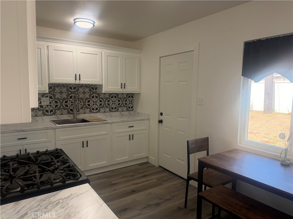 3189 Alameda Court Property Photo 12