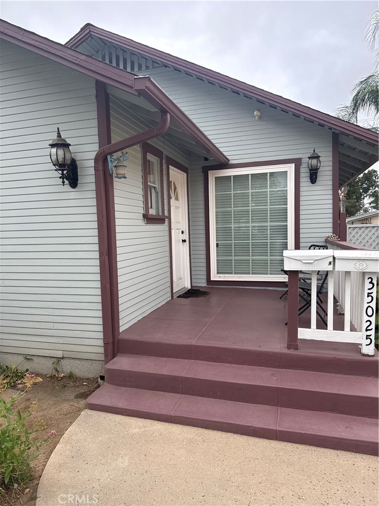 35025 Yucaipa Blvd Property Photo 4