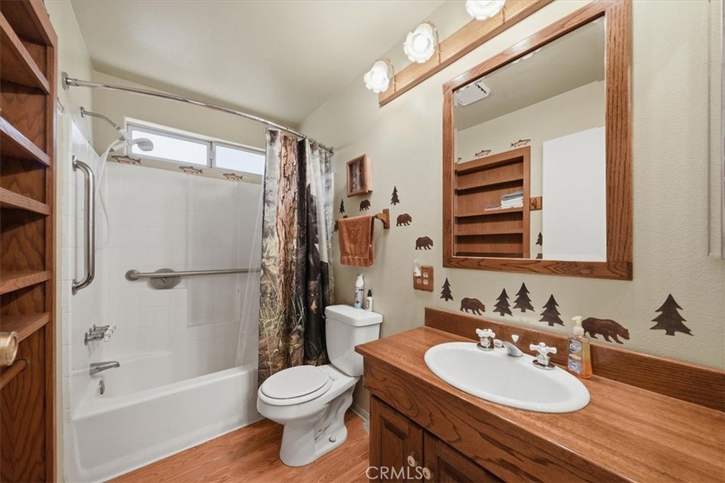 368 Imperial Property Photo 17