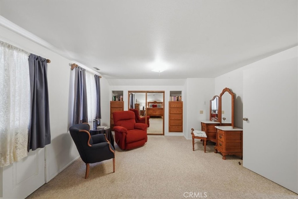 368 Imperial Property Photo 21