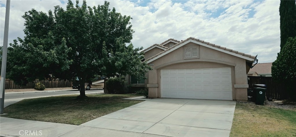 14758 Sandstone Property Photo 1