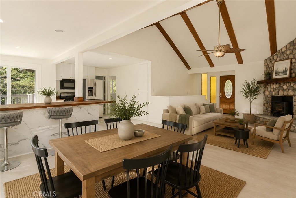1207 Aleutian Property Photo 8