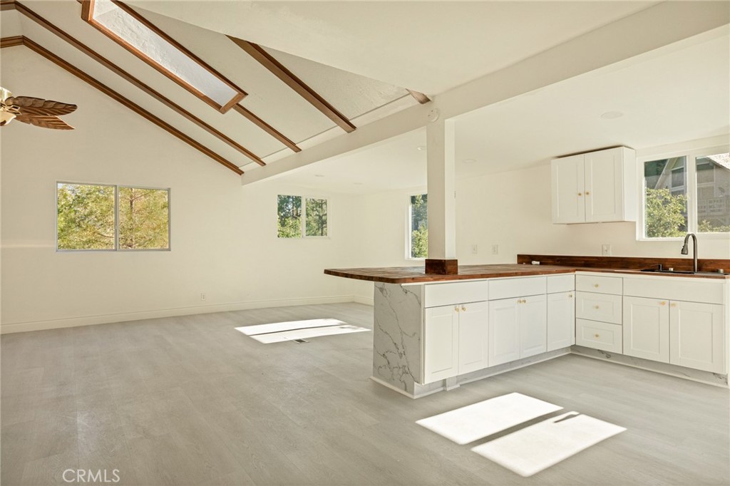 1207 Aleutian Property Photo 13