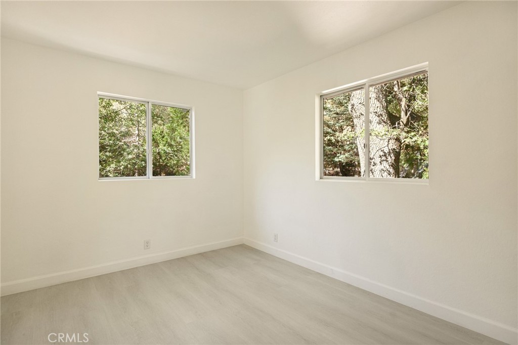 1207 Aleutian Property Photo 18