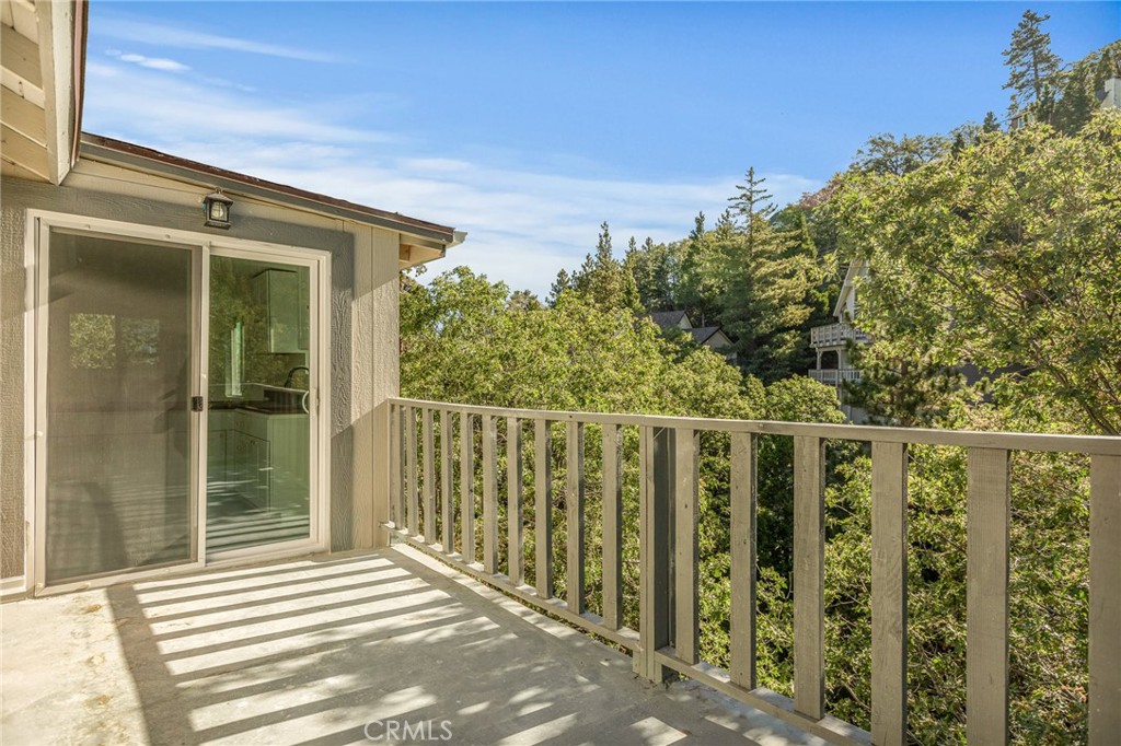1207 Aleutian Property Photo 21