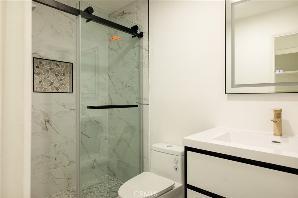 1207 Aleutian Property Photo 27