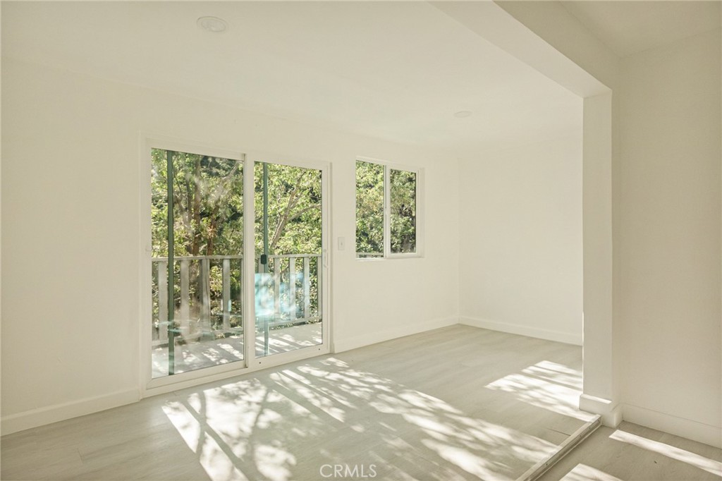 1207 Aleutian Property Photo 31
