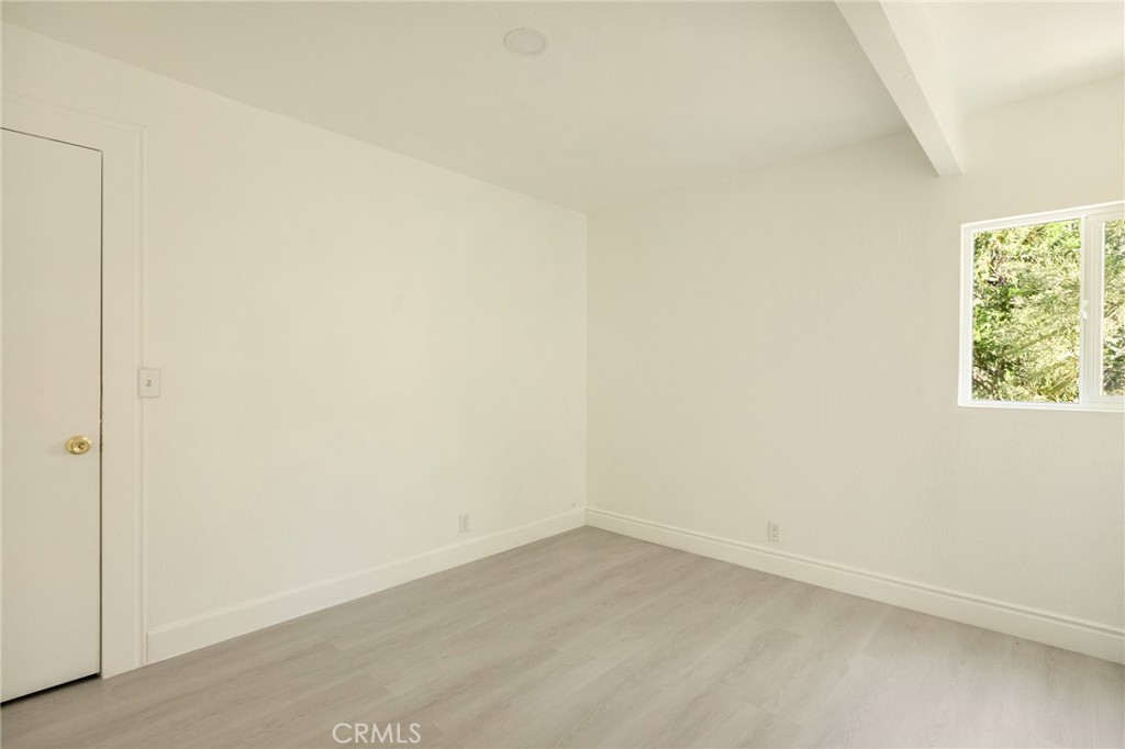 1207 Aleutian Property Photo 33