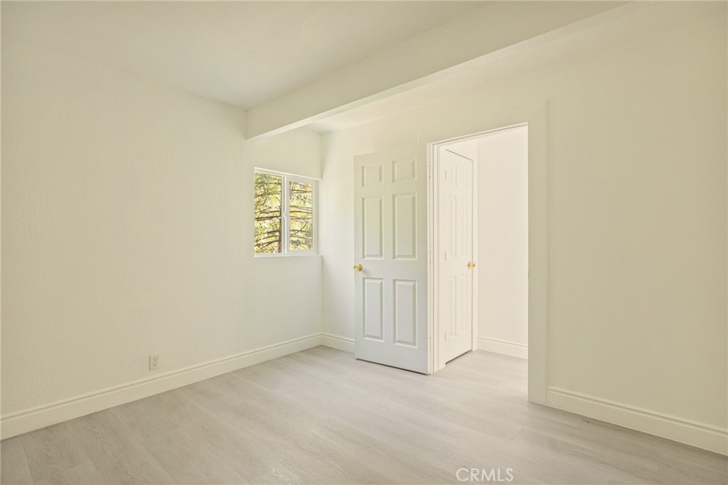 1207 Aleutian Property Photo 34